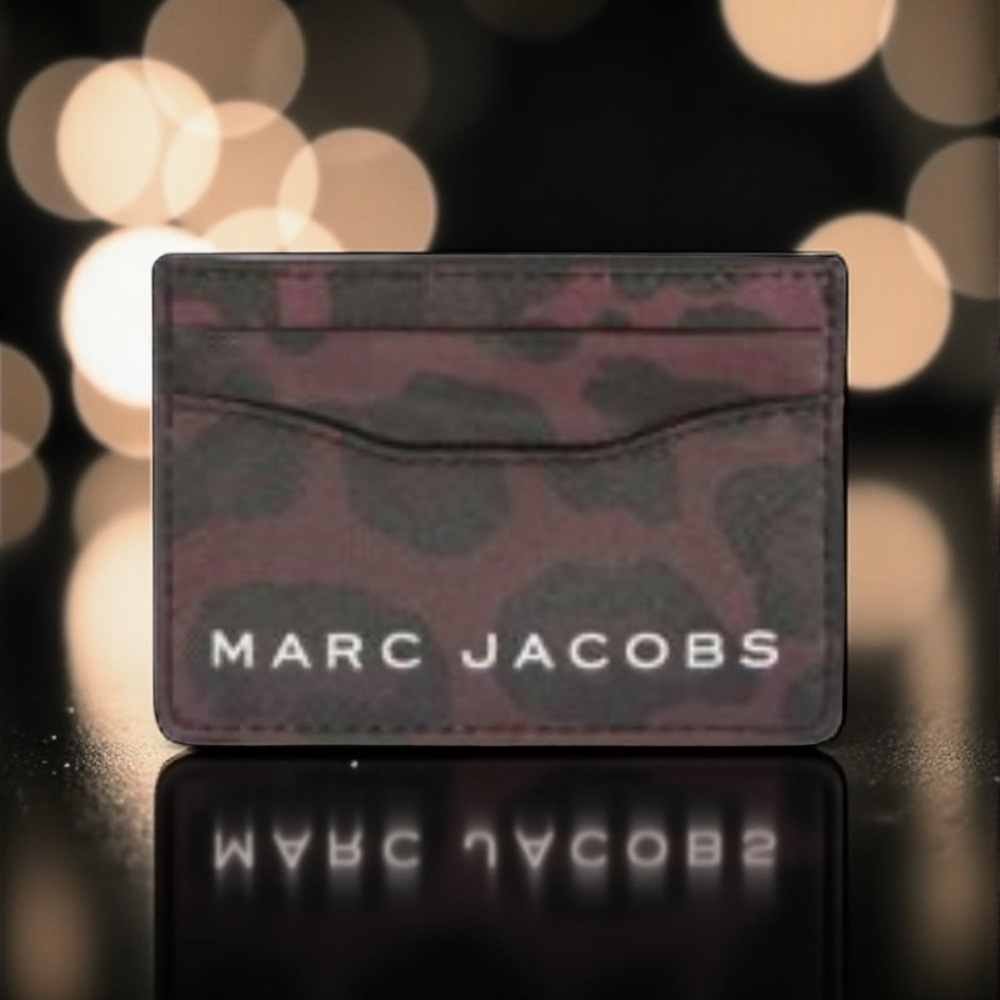 🖤MARC JACOBS🖤Burgundy & Black Animal-Print PVC Card Case/NWOT